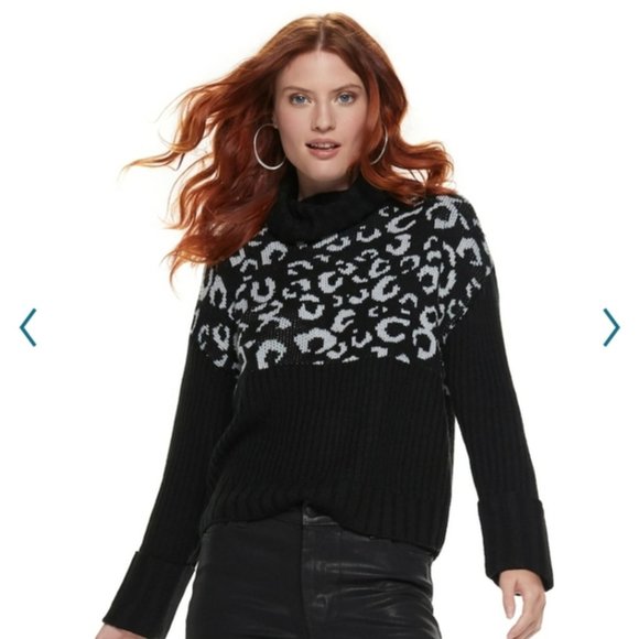 Nine West Cheetah Print Turtle Neck Sweater XS - Picture 1 of 10